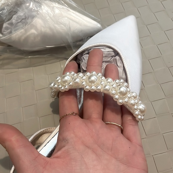 Brand New Bridal Flats with Pearls - Picture 4 of 4